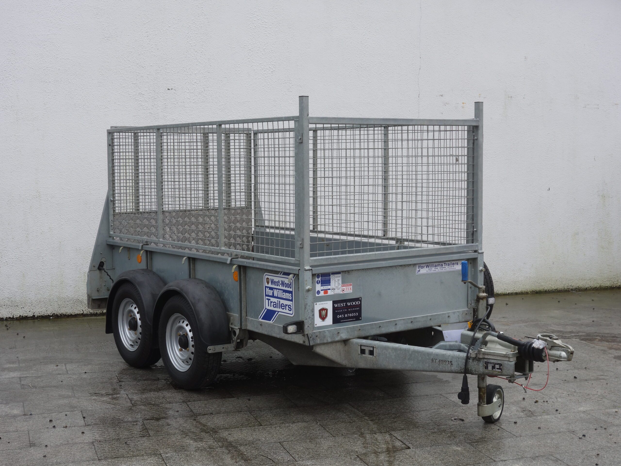 T09476: Used ( 2020 )  GD84 8′ x 4′ Twin Axle 2700kg with Ramp & Mesh Sides